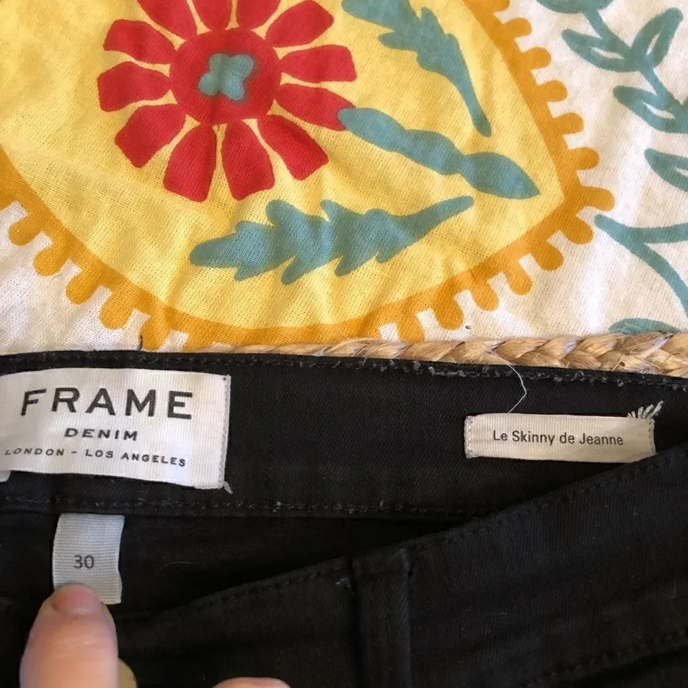 NWOT Frame Denim Le Color Rip Skinny Jeans 30